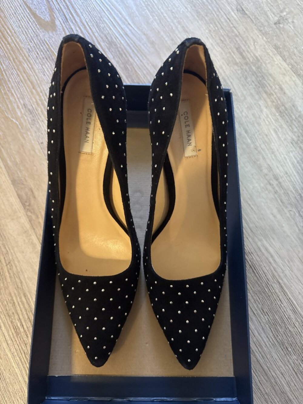 Cole Haan Bradshaw Stud PMP.85 Pumps – Black Studded – Size 8 B (Opened)